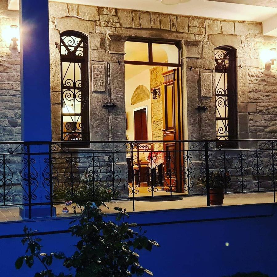 Garden Guest House Permet Luaran gambar
